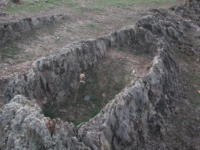 Tumbas Antropomórficas de La Chanclona